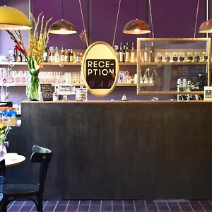 ホステル オスタル 77, ベルン