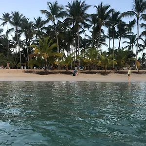 https://private-villa-on-the-beach.comcaribbean.com