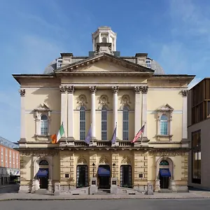 The Davenport 4*, Дублин Ирландия