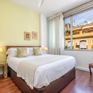 https://apartamentos-victoria-premium.es-andalucia.com